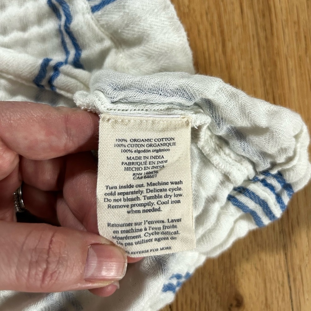 FAHERTY dream cotton gauze dylan top back bay stripe blue white coastal size M - Picture 9 of 10